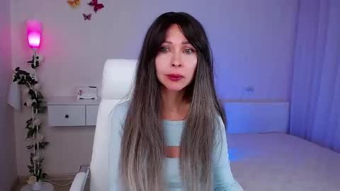 Snapshot of wendifoster chatting on September 29, 2025, 7:19 pm Wendi Foster online show from September 29, 2025, 7:19 pm