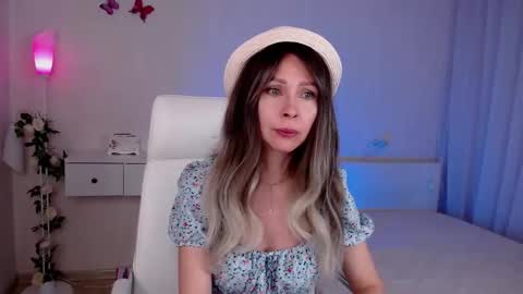 Wendi Foster online show from April 8, 2026, 8:53 pm