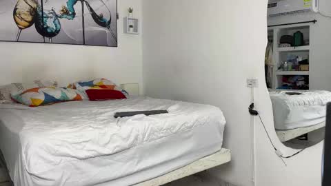 Wendy Alex online show from March 10, 2026, 1:32 am