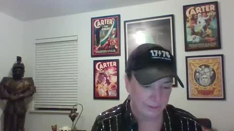 WendyCU online show from January 1, 2025, 5:11 am