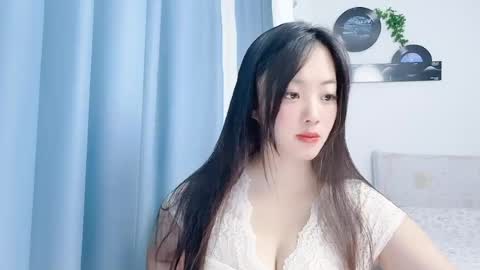 wenni123123 online show from June 29, 2026, 3:02 am