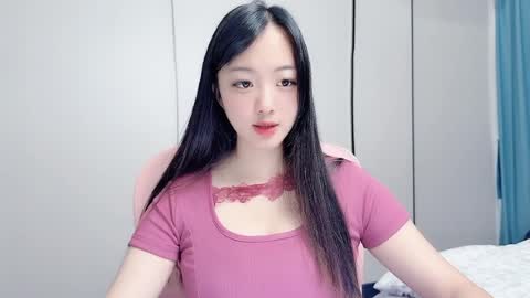 wenni123123 online show from July 11, 2026, 3:09 am