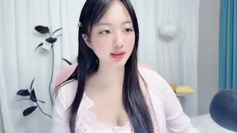 wenni123123 online show from July 22, 2026, 3:53 am