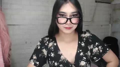 Snapshot of weremeanttobe chatting on October 1, 2025, 12:16 am andrew online show from October 1, 2025, 12:16 am