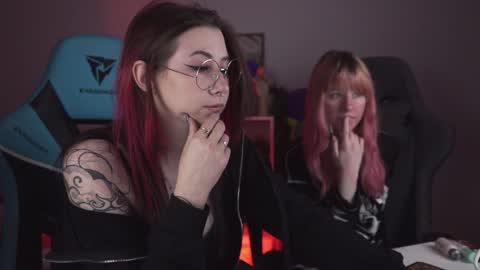 little girl who is always rightLisa online show from February 6, 2025, 2:22 am