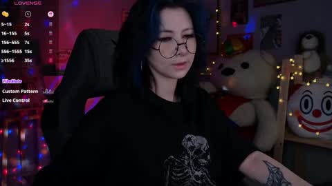 little girl who is always rightLisa online show from May 27, 2026, 1:57 am