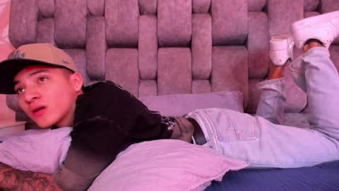 Snapshot of wesley_boyy_ chatting on May 28, 2026, 9:45 pm Wesley online show from May 28, 2026, 9:45 pm