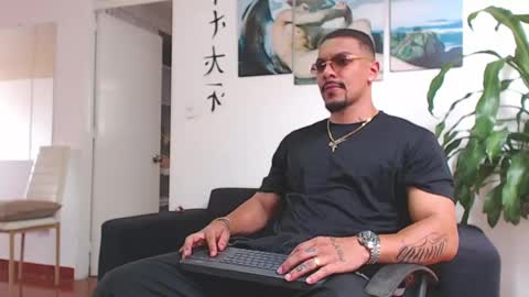 Wesley Rogger online show from March 1, 2025, 7:48 pm