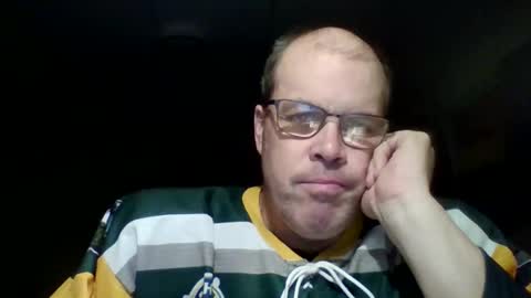 Snapshot of westcoasthockeyplayer chatting on March 20, 2026, 2:49 am westcoasthockeyplayer online show from March 20, 2026, 2:49 am