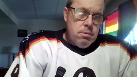 Snapshot of westcoasthockeyplayer chatting on March 28, 2026, 5:12 pm westcoasthockeyplayer online show from March 28, 2026, 5:12 pm
