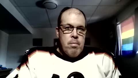 Snapshot of westcoasthockeyplayer chatting on May 12, 2026, 12:19 am westcoasthockeyplayer online show from May 12, 2026, 12:19 am