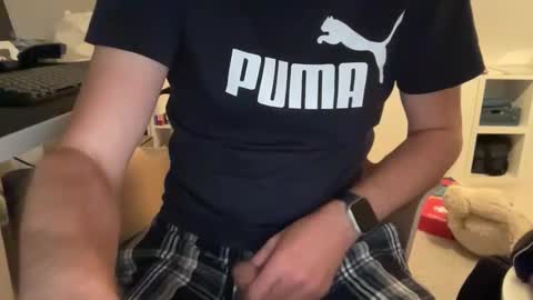 wet_adidasboy online show from September 16, 2025, 5:47 pm