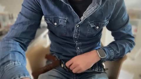 wet_adidasboy online show from April 28, 2026, 7:57 am