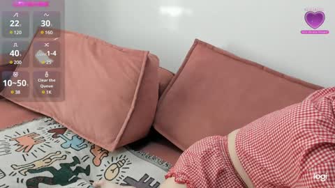 Snapshot of wet_eyyyelashes chatting on December 4, 2024, 8:34 am online show from December 4, 2024, 8:34 am