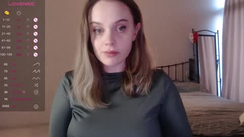 Lana online show from January 28, 2025, 1:59 pm