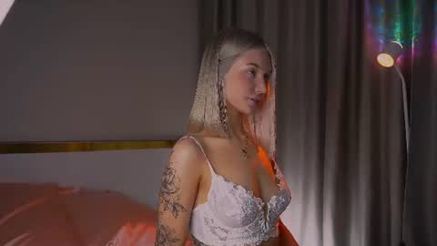 Snapshot of wet_land_ chatting on June 11, 2026, 4:05 pm wet_land_ online show from June 11, 2026, 4:05 pm