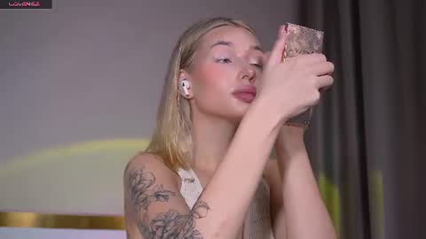 Snapshot of wet_land_ chatting on June 21, 2026, 1:35 pm wet_land_ online show from June 21, 2026, 1:35 pm