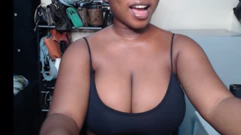 Snapshot of wet_xxpussy55 chatting on November 7, 2025, 10:48 am Sonia online show from November 7, 2025, 10:48 am