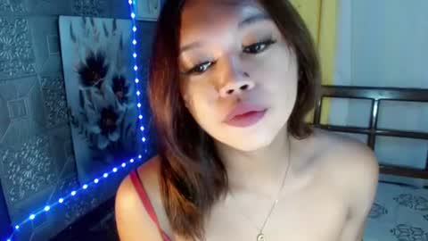 wetcummerdolly_ online show from July 24, 2026, 5:44 pm