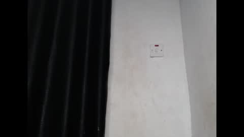 Snapshot of wetdrippussy7 chatting on October 17, 2025, 7:27 pm wetdrippussy7 online show from October 17, 2025, 7:27 pm