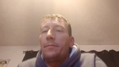 wetduck77777 online show from February 19, 2026, 8:21 am