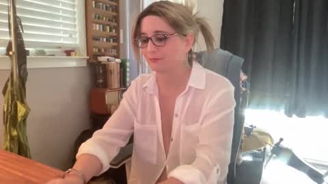 WetRainbows online show from March 10, 2026, 4:56 pm