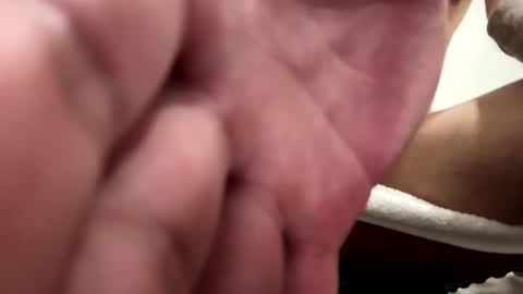 Snapshot of weweeworld chatting on February 22, 2026, 6:35 am weweeworld online show from February 22, 2026, 6:35 am