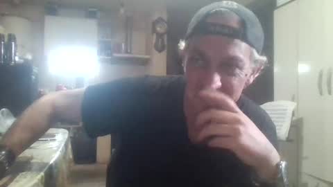 wg_colbert_noir online show from September 15, 2025, 6:19 pm