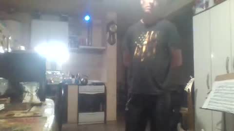 wg_colbert_noir online show from October 5, 2025, 8:51 pm