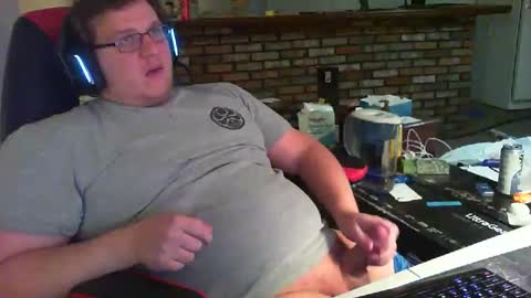 whateverdude555 online show from November 11, 2025, 12:10 am