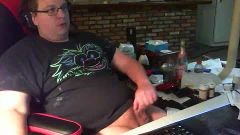 Snapshot of whateverdude555 chatting on December 22, 2025, 7:44 pm whateverdude555 online show from December 22, 2025, 7:44 pm