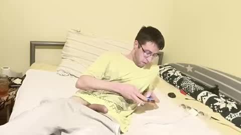 stoffy online show from December 15, 2024, 11:42 pm