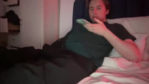 Snapshot of whatyouwantyouknowigotit chatting on November 5, 2025, 10:32 pm whatyouwantyouknowigotit online show from November 5, 2025, 10:32 pm