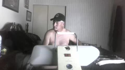 wheenidude online show from May 10, 2026, 8:19 am