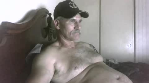 wheenidude online show from May 11, 2026, 12:00 pm