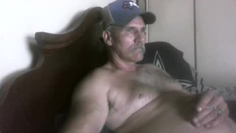 wheenidude online show from May 20, 2026, 11:16 am