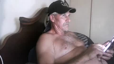 wheenidude online show from May 24, 2026, 10:48 pm