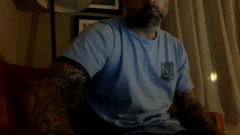 Snapshot of whiskerbiscuit_69 chatting on January 20, 2025, 8:30 am whiskerbiscuit_69 online show from January 20, 2025, 8:30 am