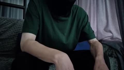 Snapshot of whispero_o chatting on October 21, 2025, 8:37 am whispero_o online show from October 21, 2025, 8:37 am