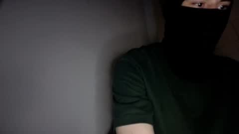 Snapshot of whispero_o chatting on November 16, 2025, 6:57 pm whispero_o online show from November 16, 2025, 6:57 pm