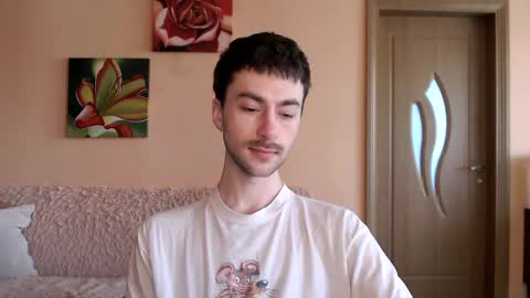Tom online show from May 11, 2026, 12:22 pm