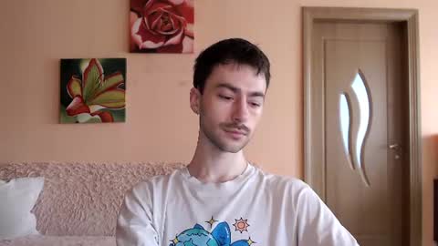 Tom online show from June 13, 2026, 11:52 am
