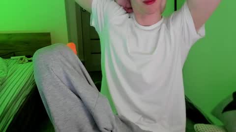 Stefan online show from April 4, 2026, 12:57 pm