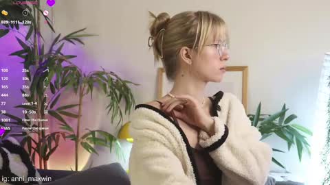 Anita online show from February 20, 2025, 2:40 am