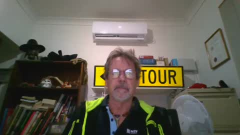 Snapshot of whiteboomer chatting on June 15, 2026, 12:40 pm whiteboomer online show from June 15, 2026, 12:40 pm