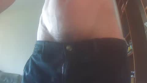 Whiteduke online show from May 30, 2026, 4:04 pm