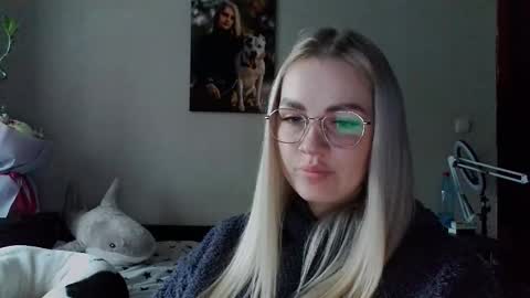 Snapshot of whitehex666 chatting on December 20, 2025, 10:00 am whitehex666 online show from December 20, 2025, 10:00 am