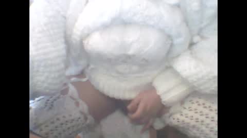 Snapshot of whitesweater chatting on March 6, 2025, 10:09 am whitesweater online show from March 6, 2025, 10:09 am