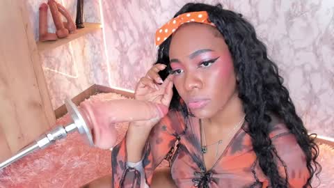 Snapshot of whitneyyfox chatting on January 14, 2025, 8:31 am whitneyyfox online show from January 14, 2025, 8:31 am