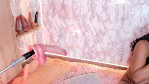 Snapshot of whitneyyfox chatting on January 15, 2025, 10:24 pm whitneyyfox online show from January 15, 2025, 10:24 pm